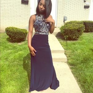 I am selling this Royal Blue prom dress